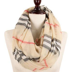Plaid pattern infinity scarf